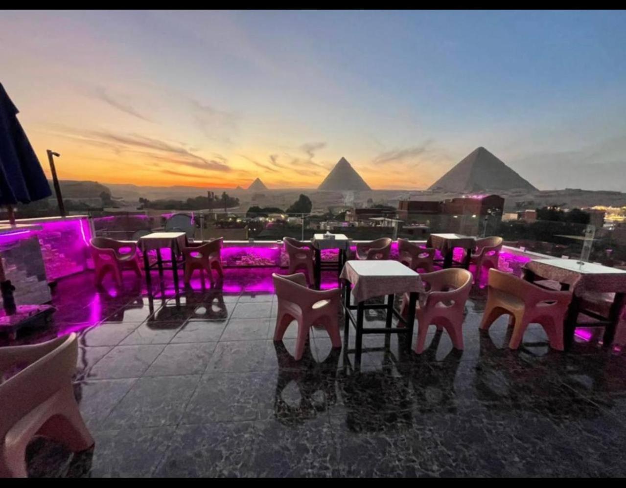 Pyramids And Sphinx Hotel Kafrat al Jabal Bagian luar foto