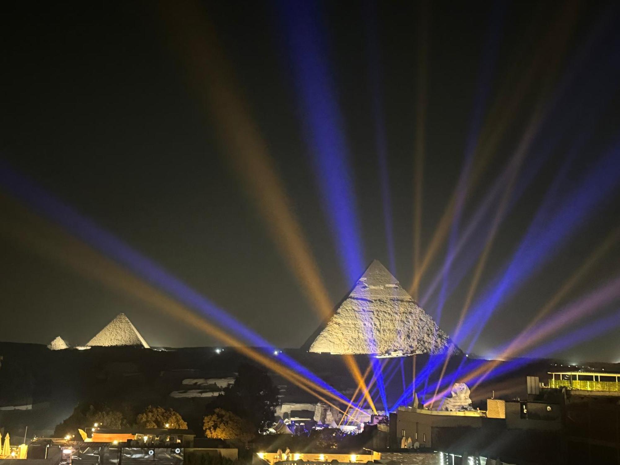 Pyramids And Sphinx Hotel Kafrat al Jabal Bagian luar foto
