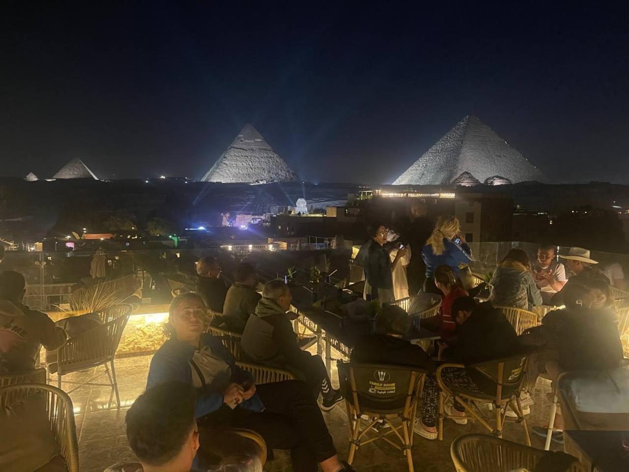 Pyramids And Sphinx Hotel Kafrat al Jabal Bagian luar foto